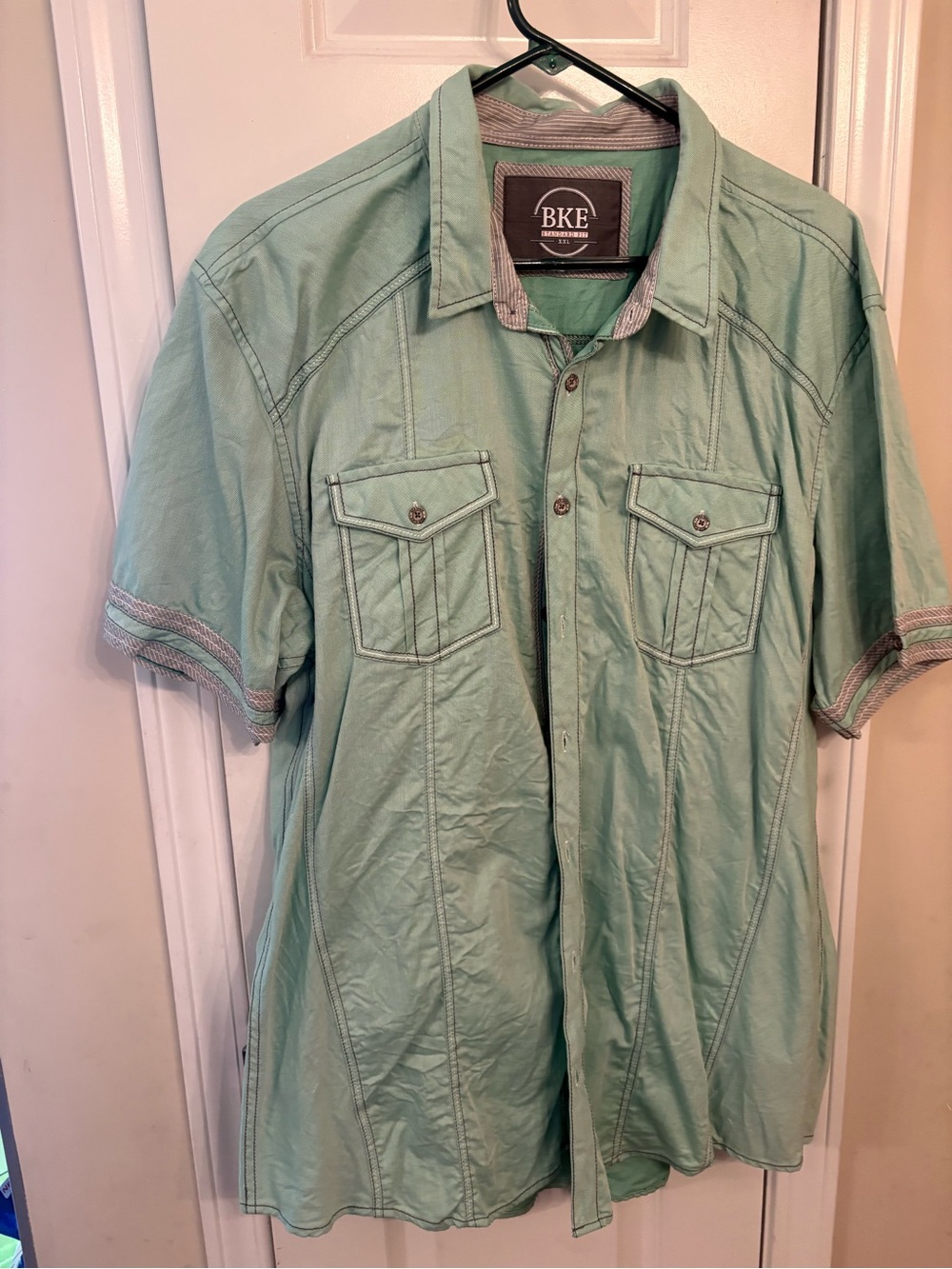 BKE Mint Green Button-Up Shirt